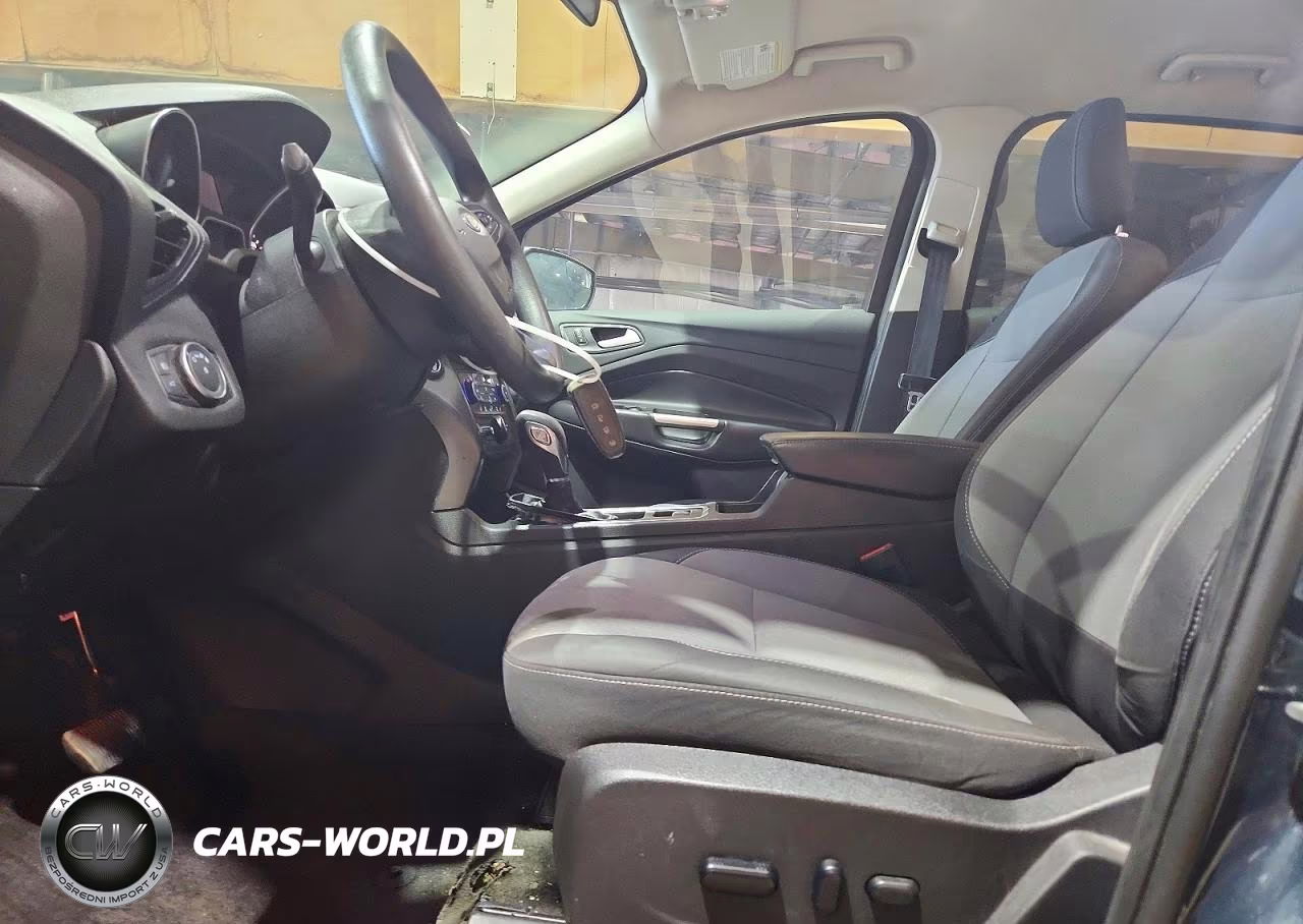 2019 Ford Escape Se VIN:1FMCU0GDXKUB30904 - 7