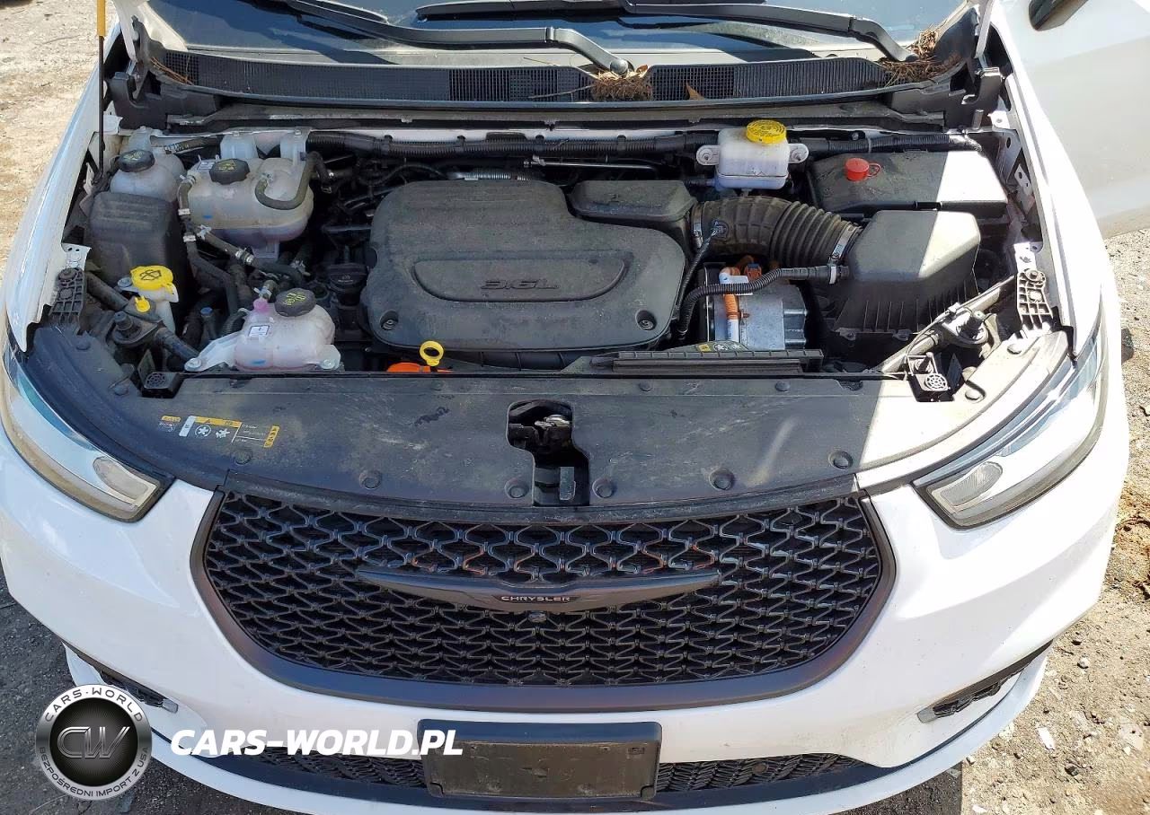 2024 Chrysler Pacifica Hybrid Select VIN:2C4RC1S79RR166583 - 12