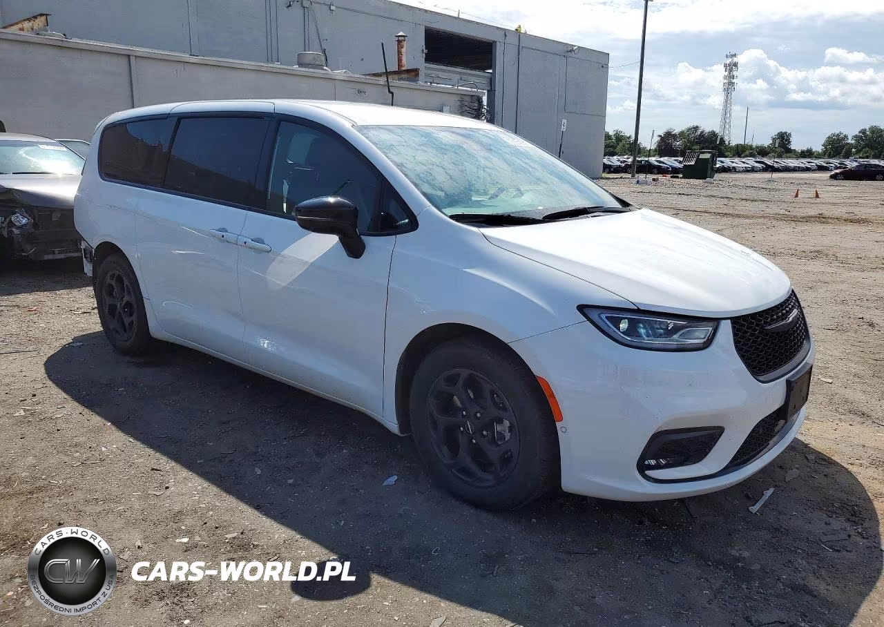 2024 Chrysler Pacifica Hybrid Select VIN:2C4RC1S79RR166583 - 4