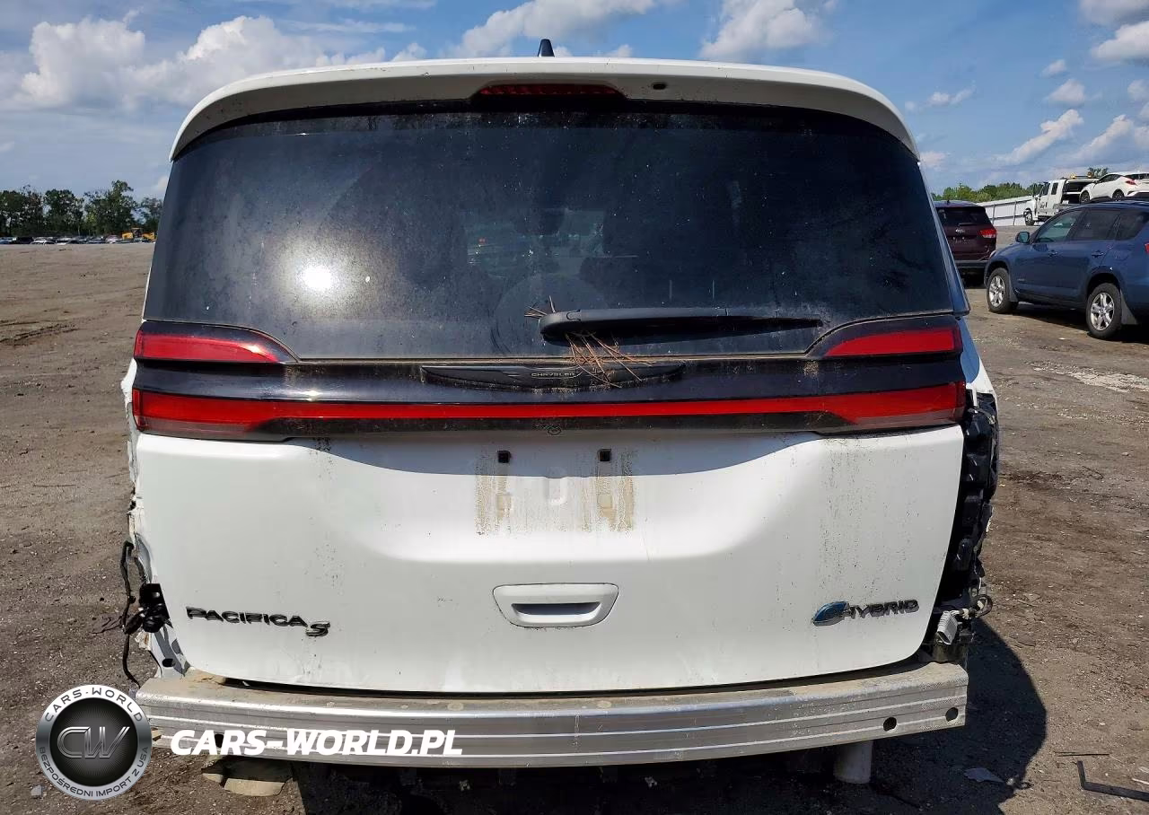 2024 Chrysler Pacifica Hybrid Select VIN:2C4RC1S79RR166583 - 6