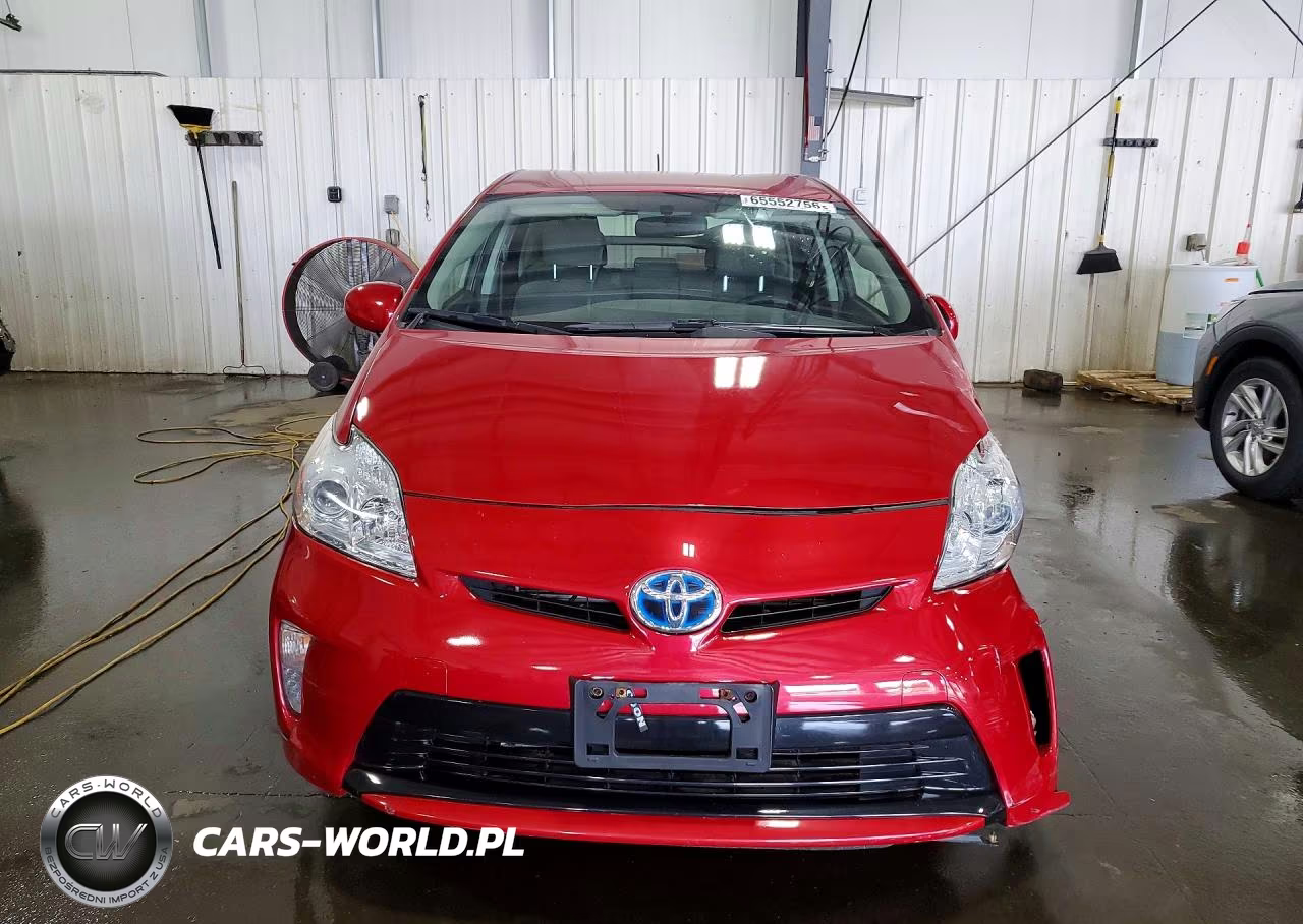 2014 Toyota Prius Three VIN:JTDKN3DU3E0369046 - 5