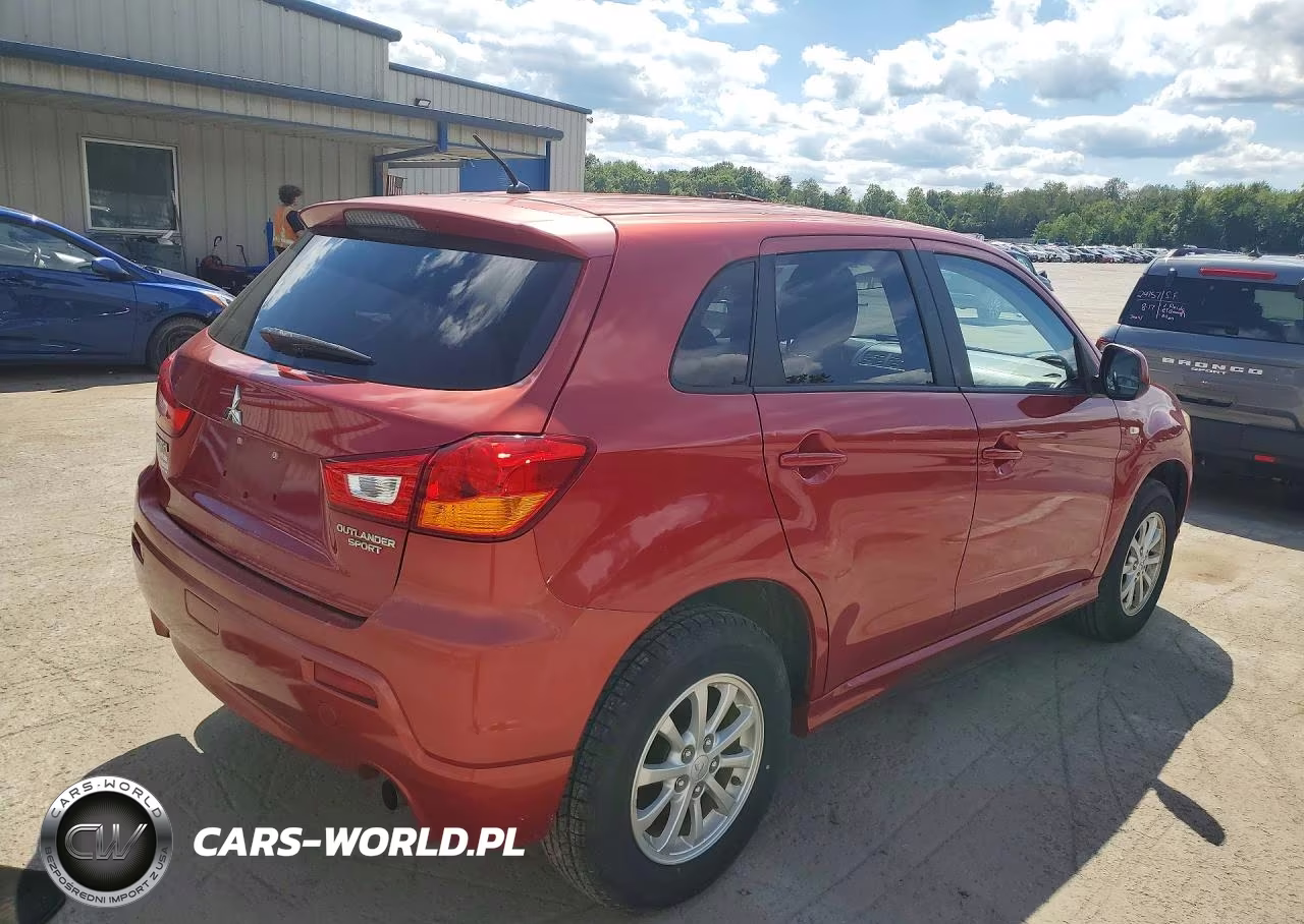 2012 Mitsubishi Outlander Sport Es VIN:JA4AP3AU3CZ010115 - 3