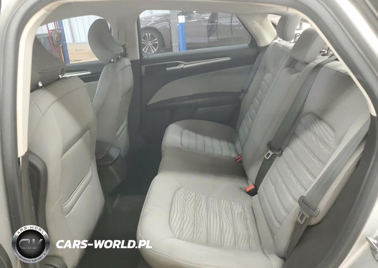 2016 Ford Fusion S VIN:3FA6P0G72GR368351 - 10