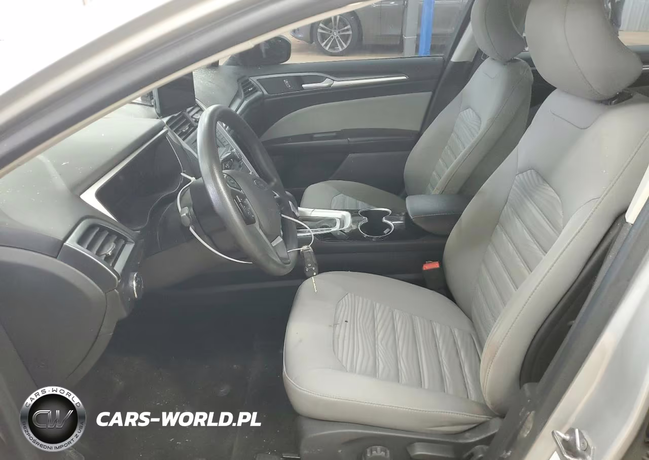 2016 Ford Fusion S VIN:3FA6P0G72GR368351 - 7