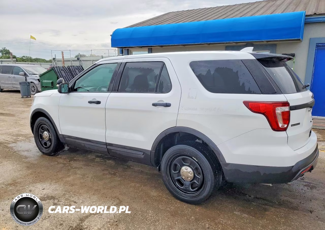 2016 Ford Explorer Police Interceptor VIN:1FM5K8AR9GGA08008 - 2