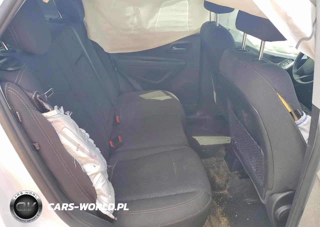 2020 Chevrolet Trax Ls VIN:3GNCJKSB1LL324397 - 11