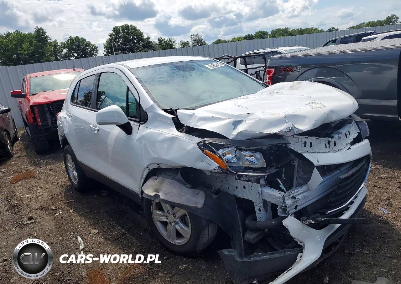 2020 Chevrolet Trax Ls VIN:3GNCJKSB1LL324397 - 4