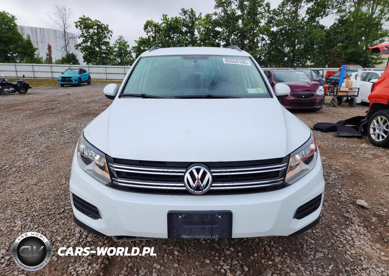 2017 Volkswagen Tiguan S VIN:WVGBV7AX7HK047892 - 5