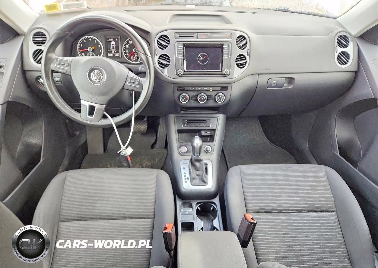 2017 Volkswagen Tiguan S VIN:WVGBV7AX7HK047892 - 8