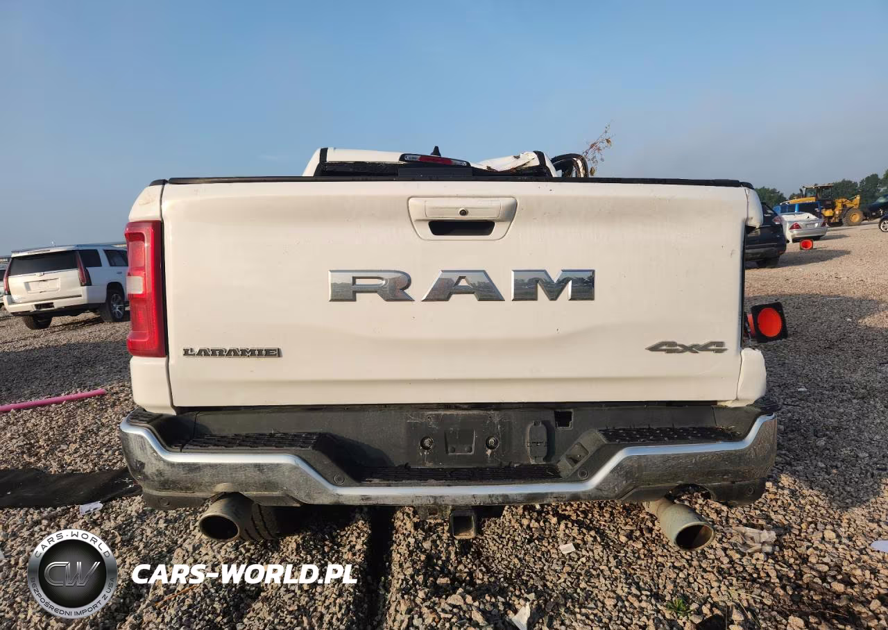 2025 Ram 1500 Laramie VIN:1C6SRFJP0SN567819 - 6