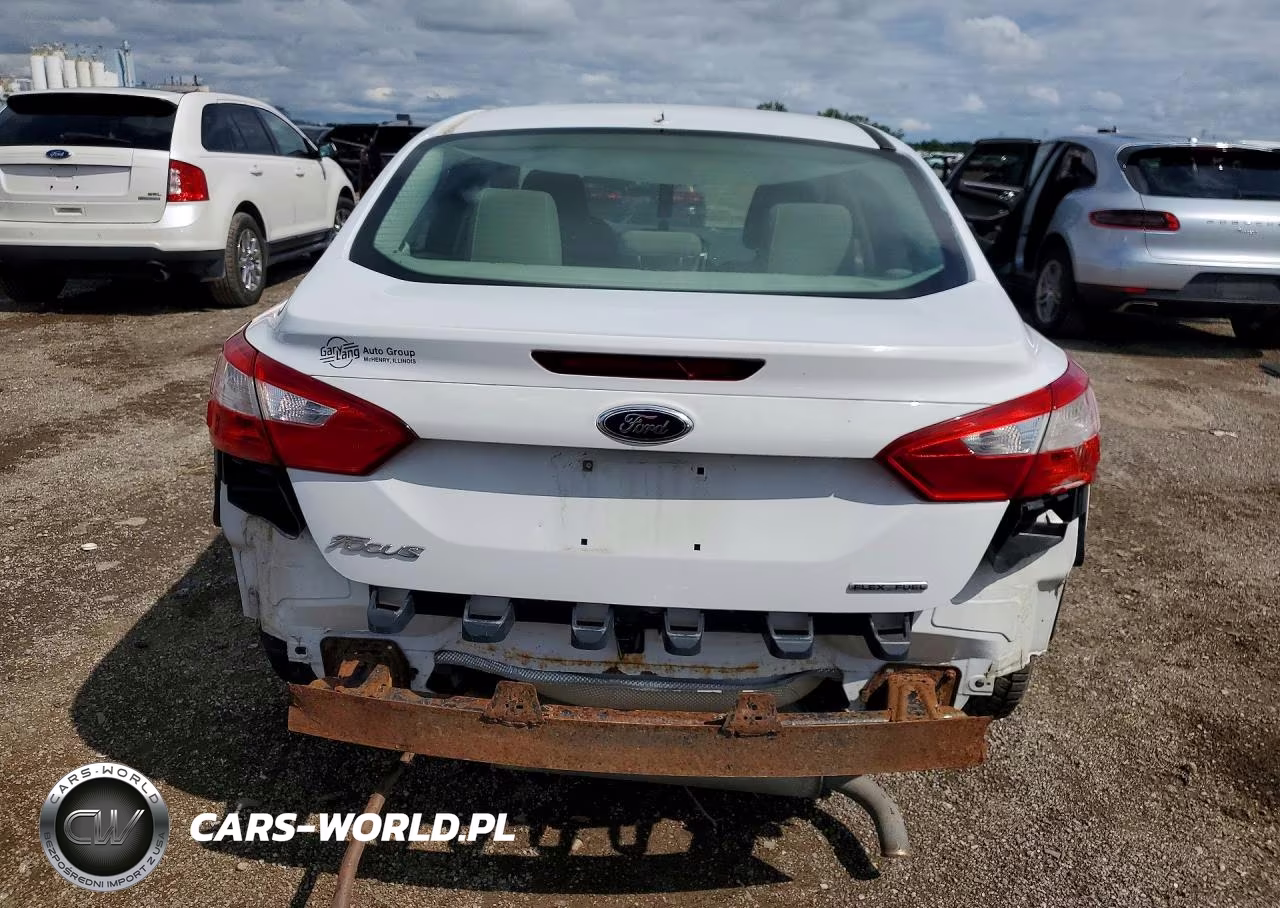 2014 Ford Focus Se VIN:1FADP3F24EL286342 - 6