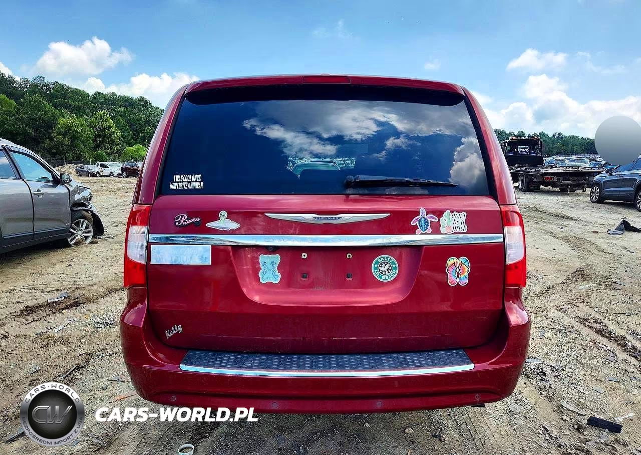 2011 Chrysler Town & Country Touring L VIN:2A4RR8DG9BR631416 - 6