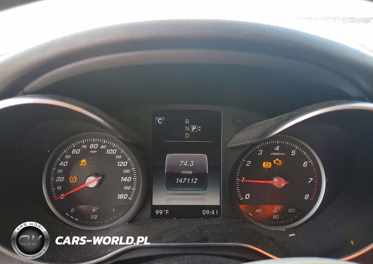 2015 Mercedes-Benz C 300 4Matic VIN:55SWF4KB0FU024869 - 9