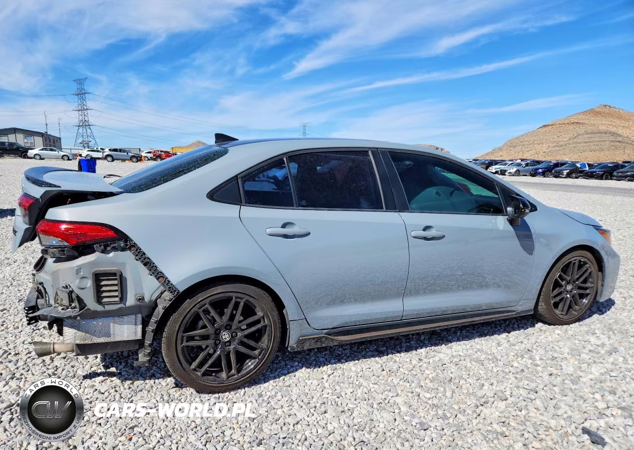 2021 Toyota Corolla Xse VIN:5YFT4MCE1MP081246 - 3