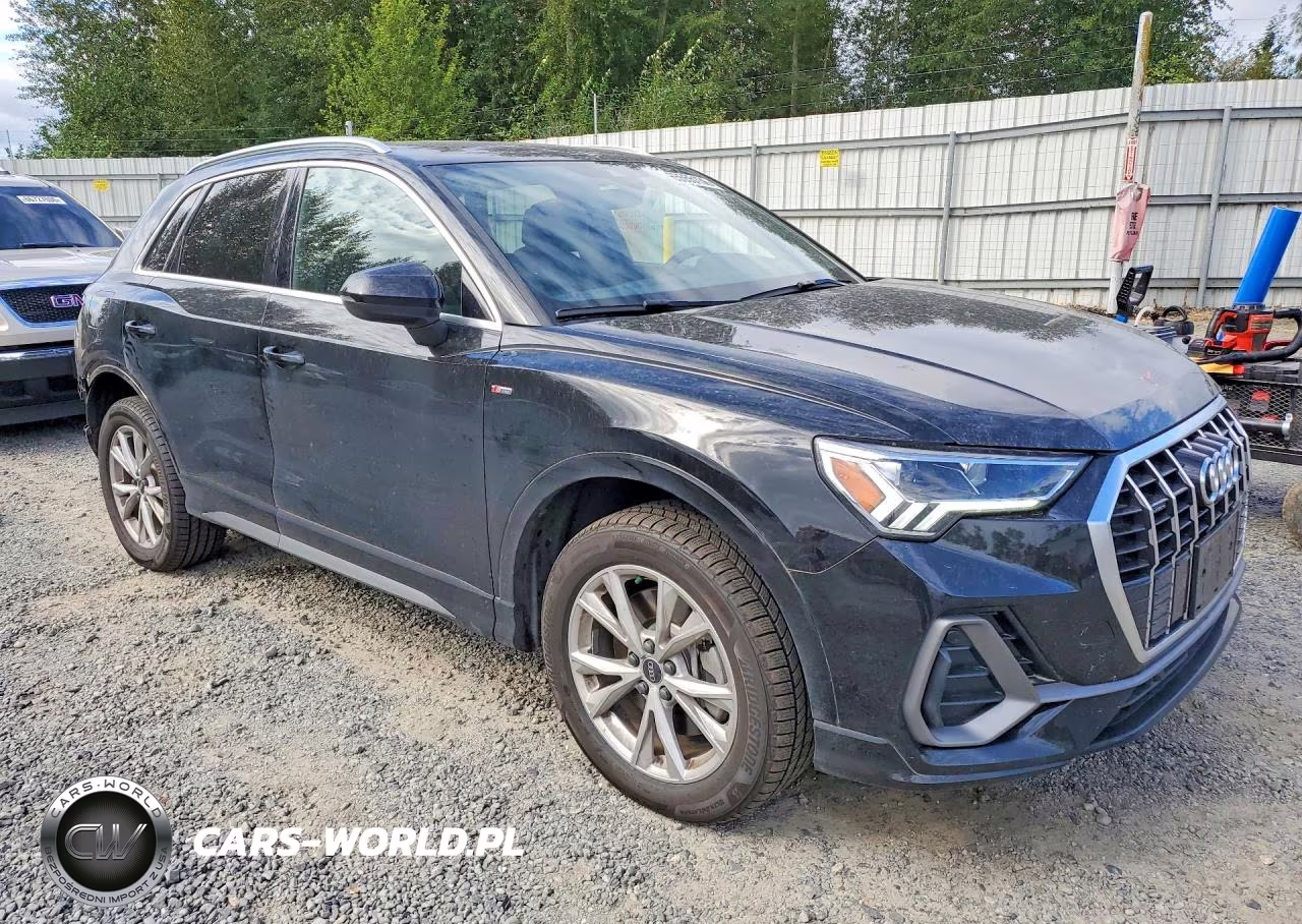 2022 Audi Q3 Premium Plus S Line 45 VIN:WA1EECF36N1078000 - 4