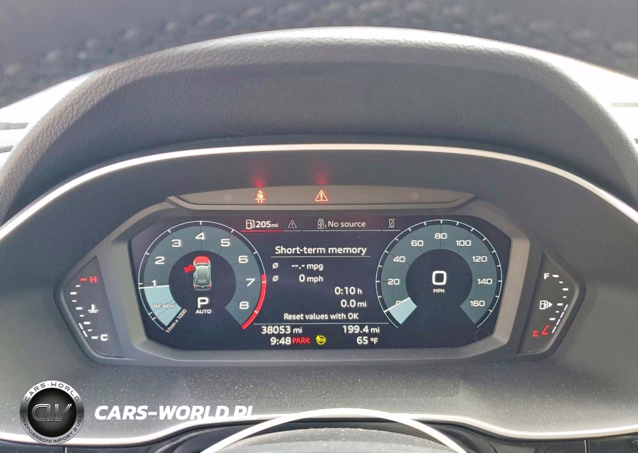2022 Audi Q3 Premium Plus S Line 45 VIN:WA1EECF36N1078000 - 9