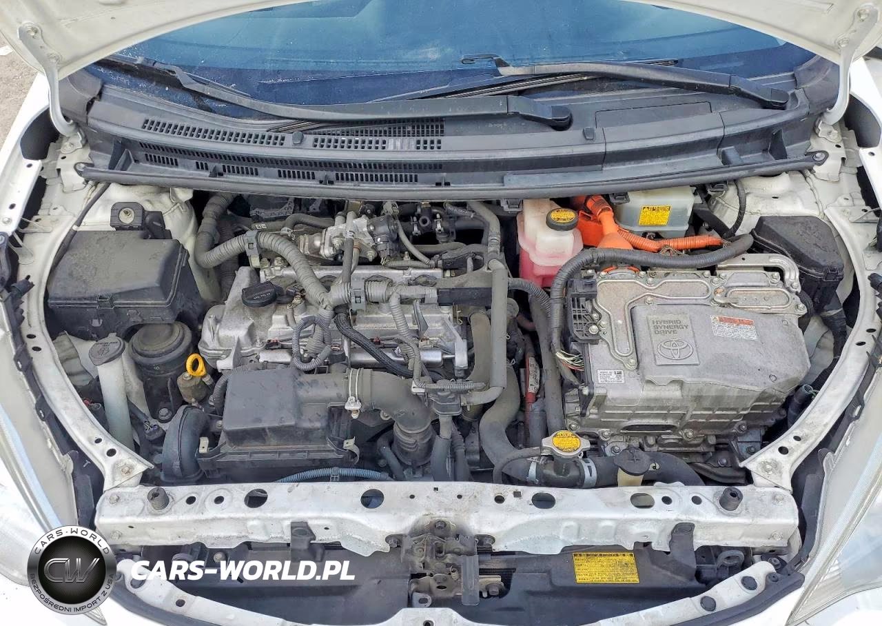 2012 Toyota Prius C One VIN:JTDKDTB39C1513218 - 11