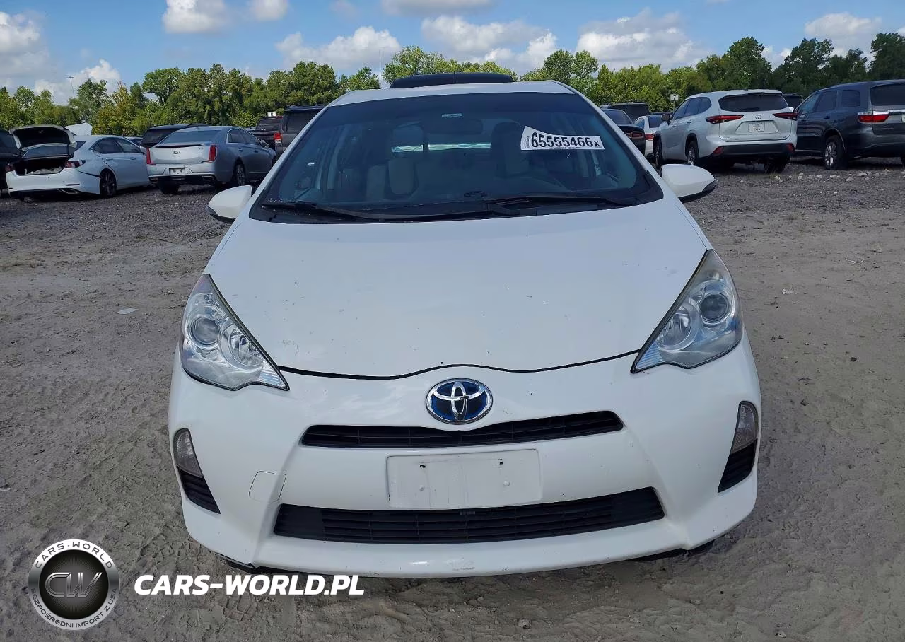 2012 Toyota Prius C One VIN:JTDKDTB39C1513218 - 5