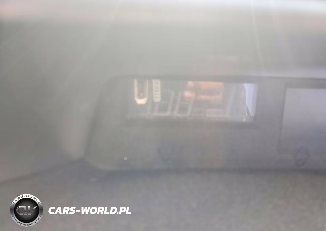 2012 Toyota Prius C One VIN:JTDKDTB39C1513218 - 9