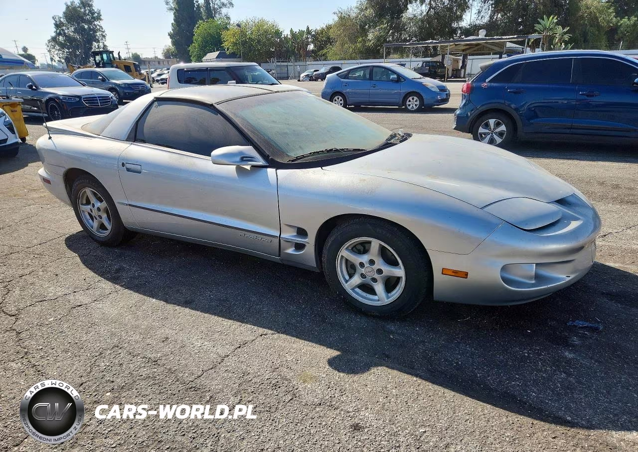 1999 Pontiac Firebird VIN:2G2FS22KXX2224078 - 4