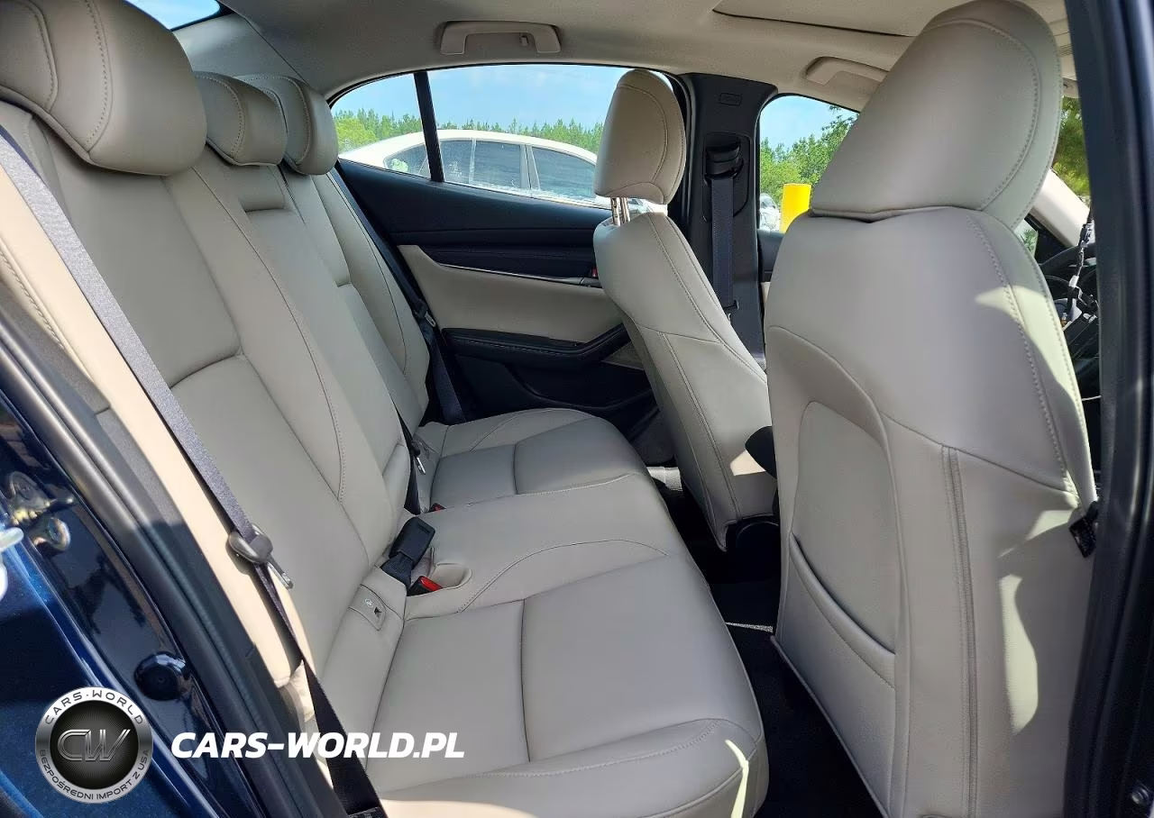 2026 Mazda 3 Preferred VIN:JM1BPACL5T1876903 - 10