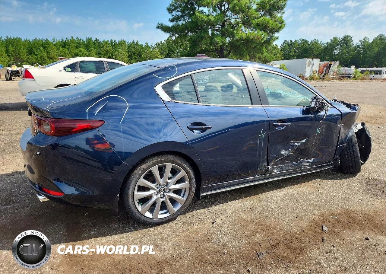 2026 Mazda 3 Preferred VIN:JM1BPACL5T1876903 - 3