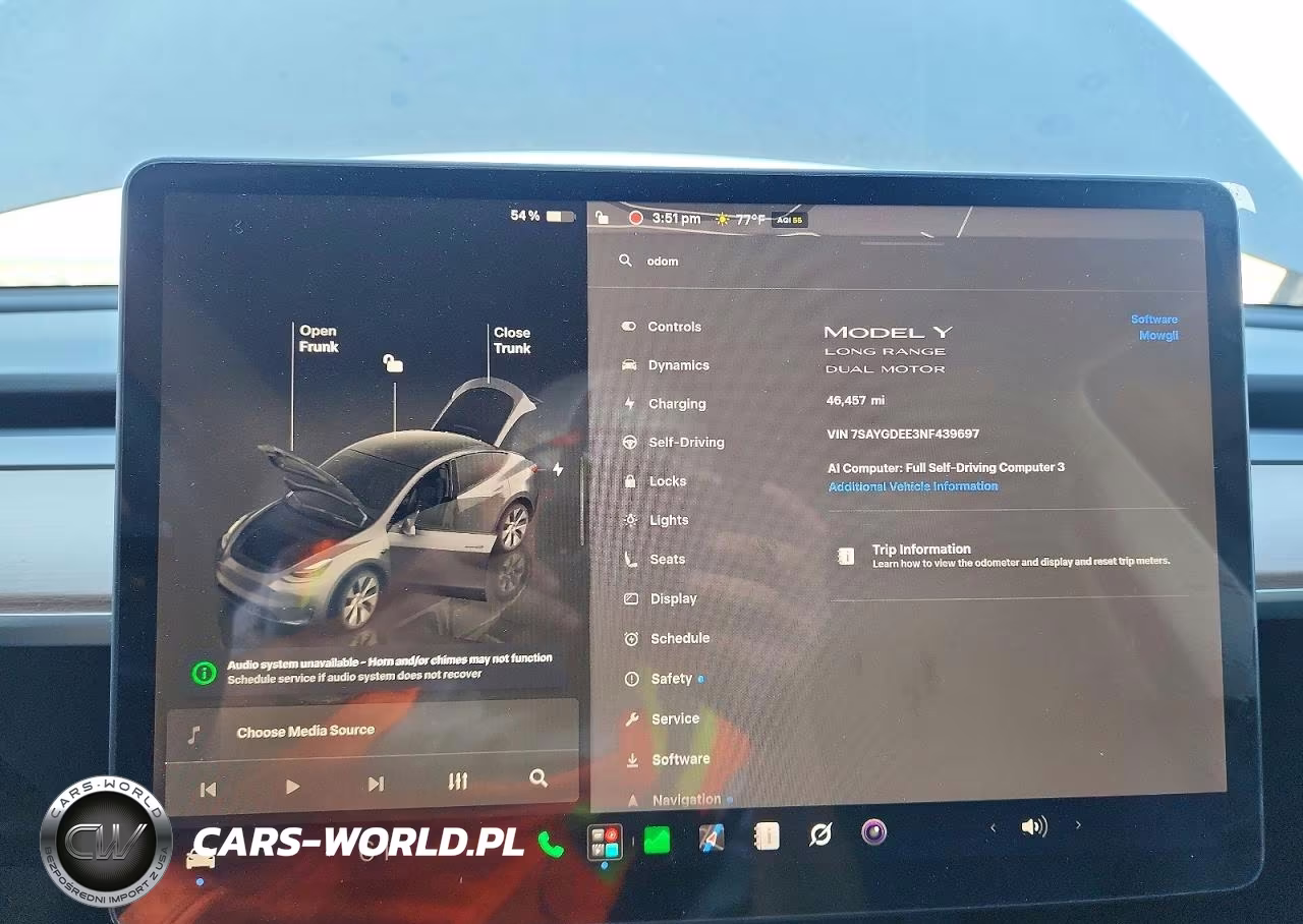 2022 Tesla Model Y VIN:7SAYGDEE3NF439697 - 9