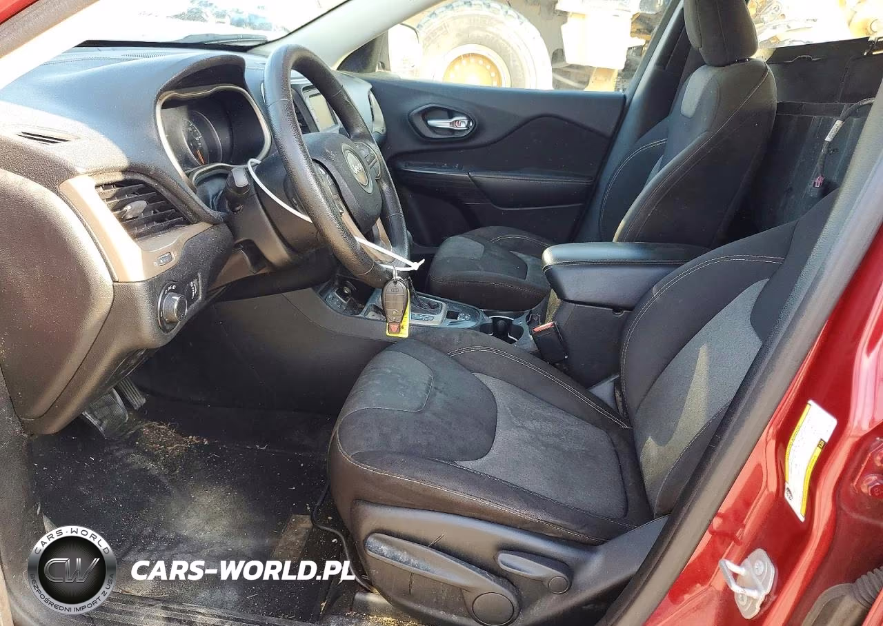 2016 Jeep Cherokee Sport VIN:1C4PJLAB8GW128216 - 7