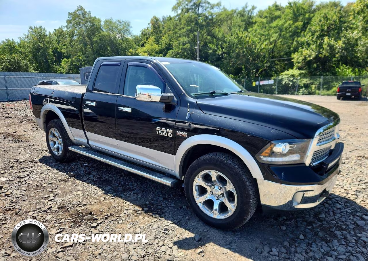 2013 Ram 1500 Laramie VIN:1C6RR7JT5DS626790 - 4