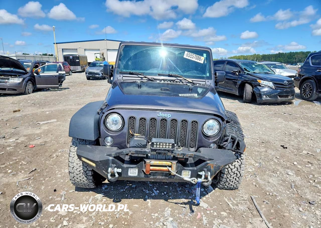 2017 Jeep Wrangler Unlimited Sport VIN:1C4BJWDG8HL553456 - 5