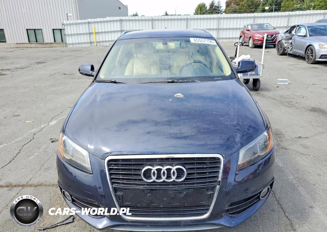 2012 Audi A3 Premium Plus VIN:WAUKEAFM8CA031454 - 5