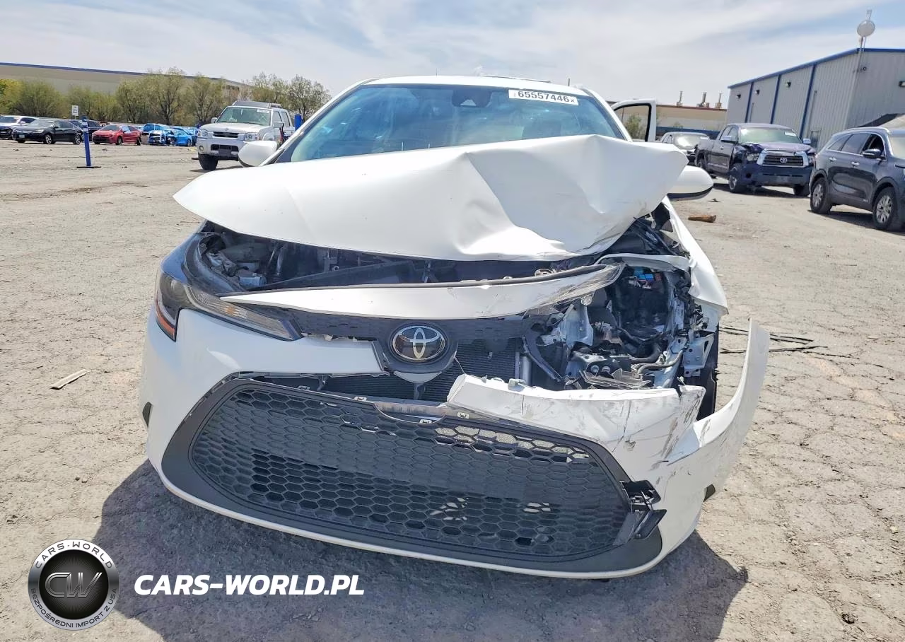 2022 Toyota Corolla Le VIN:JTDEPMAE4N3030479 - 5