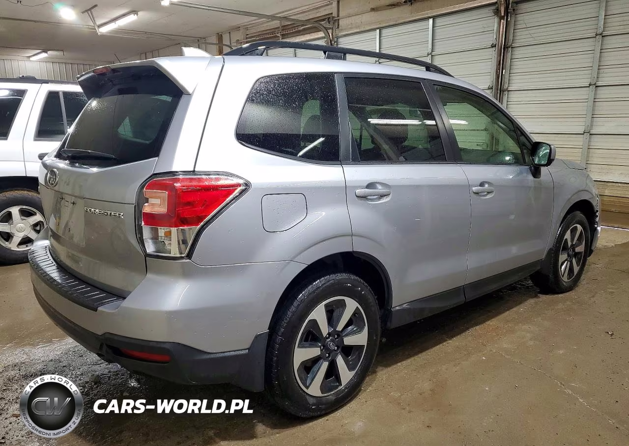2018 Subaru Forester 2.5I Premium VIN:JF2SJAEC3JH522981 - 3