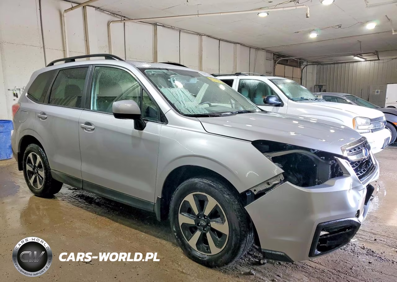 2018 Subaru Forester 2.5I Premium VIN:JF2SJAEC3JH522981 - 4