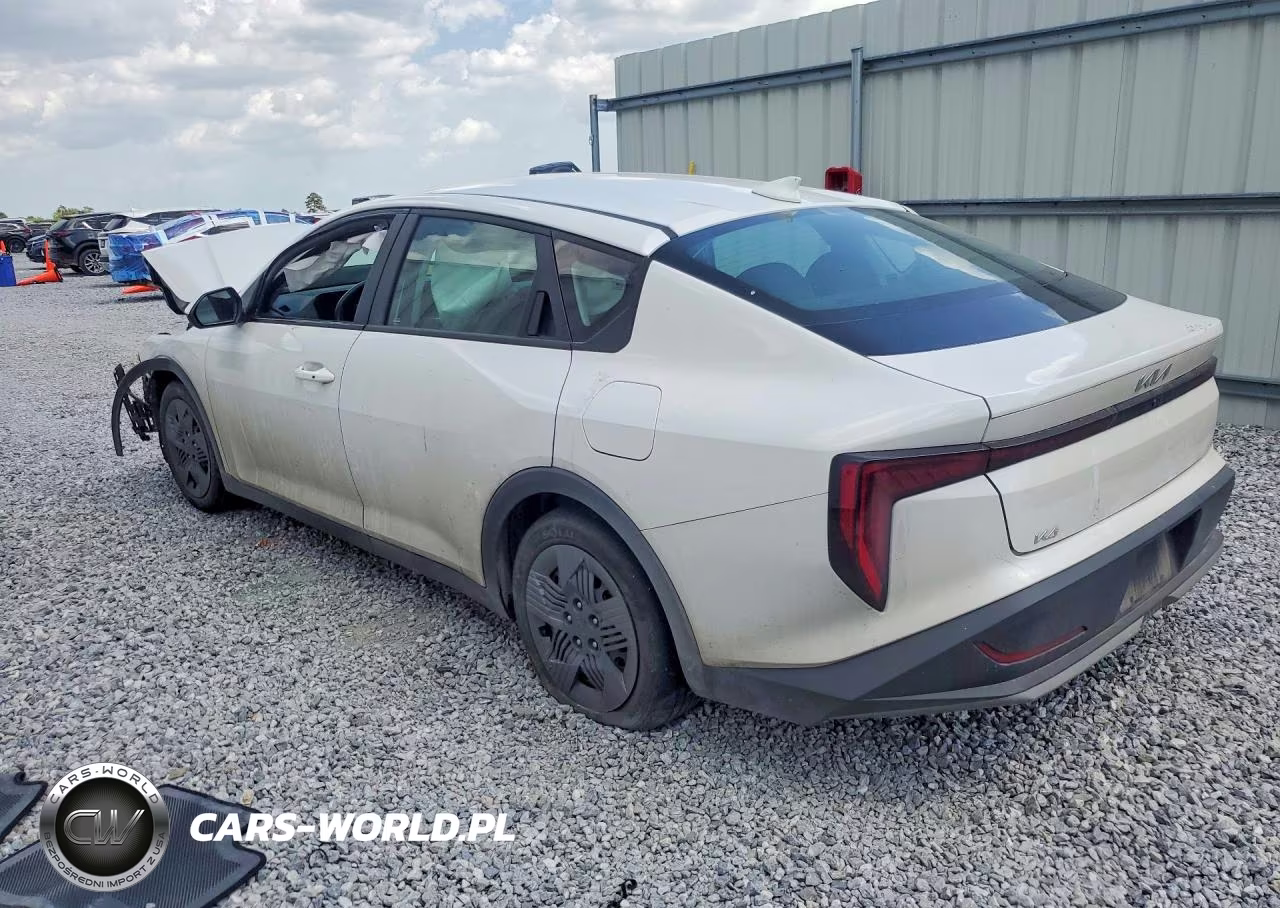 2025 Kia K4 Lx VIN:3KPFT4DE9SE132683 - 2