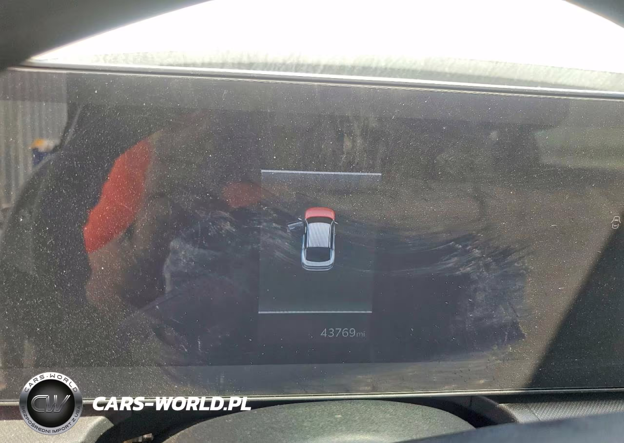 2025 Kia K4 Lx VIN:3KPFT4DE9SE132683 - 9