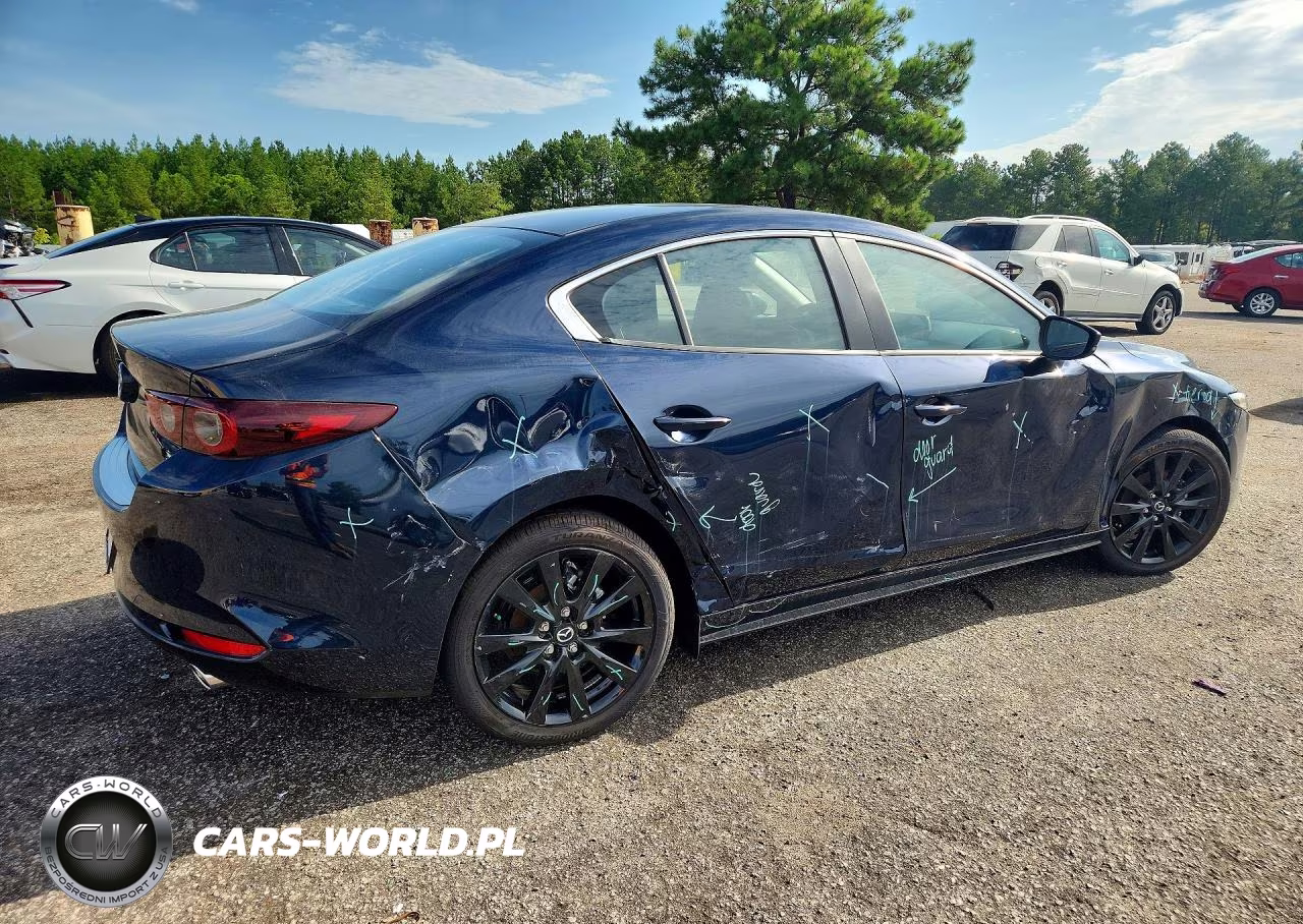 2026 Mazda 3 Select Sport VIN:JM1BPABLXT1873335 - 3