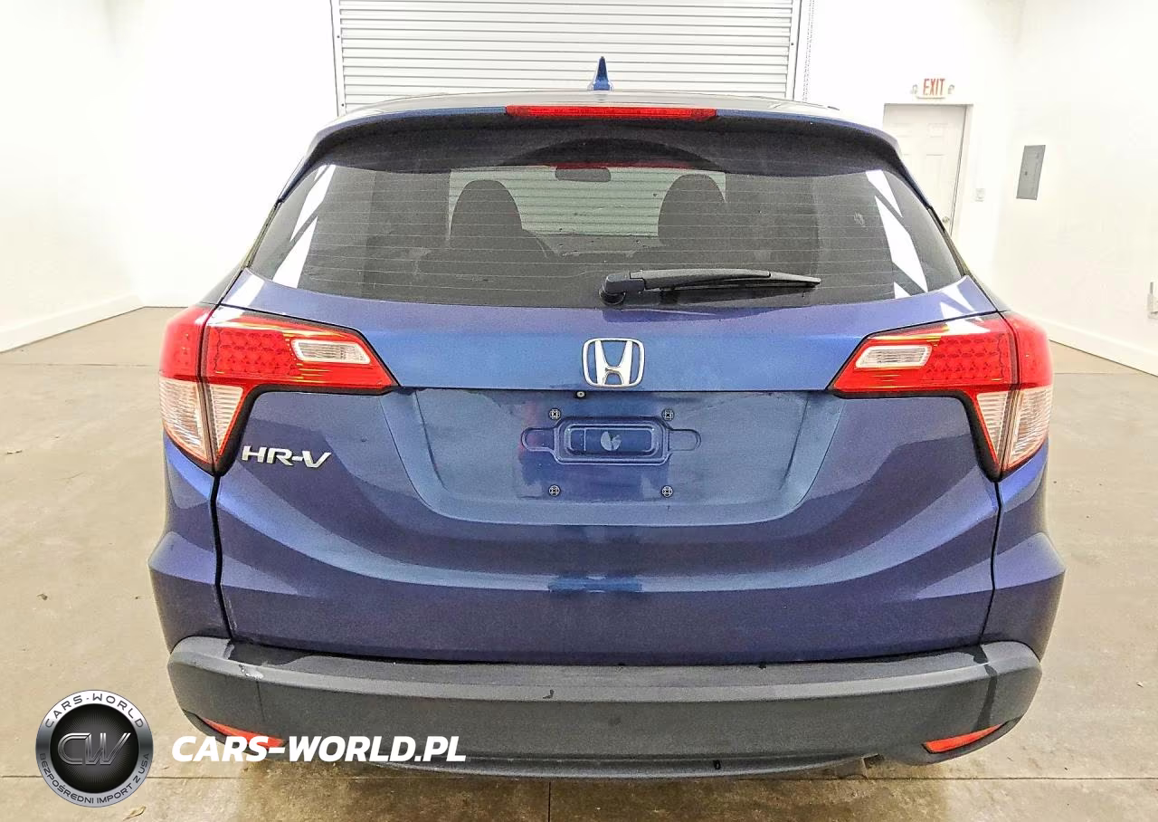 2017 Honda Hr-V Lx VIN:3CZRU5H31HG701445 - 6