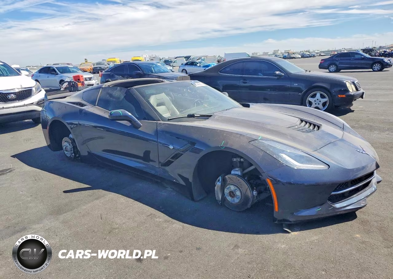 2015 Chevrolet Corvette Stingray 1Lt VIN:1G1YB2D70F5107005 - 4