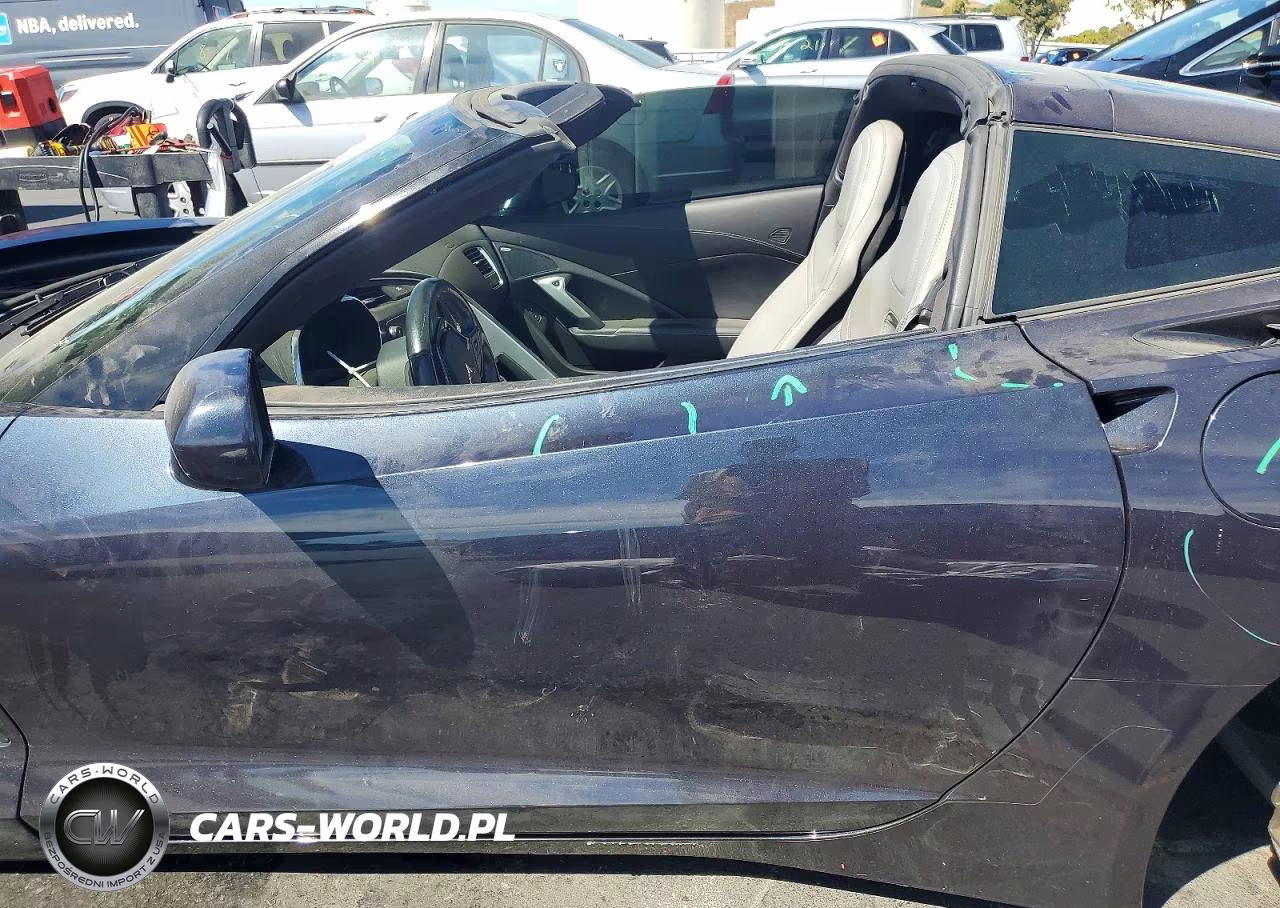 2015 Chevrolet Corvette Stingray 1Lt VIN:1G1YB2D70F5107005 - 7