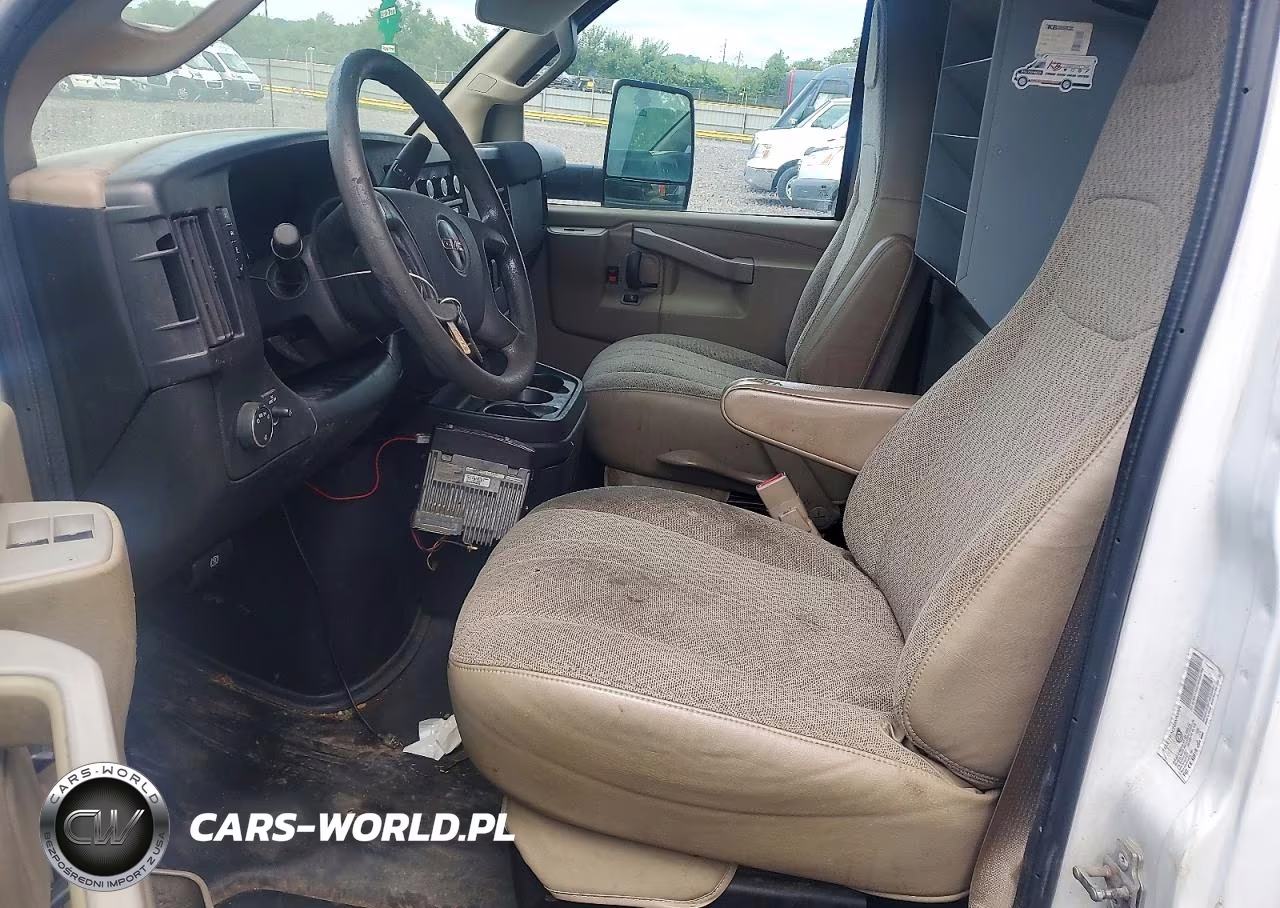2018 GMC Savana Cutaway G4500 VIN:7GZ67UCG8JN000339 - 7