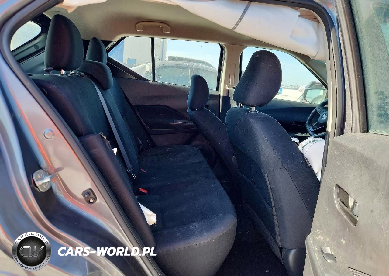 2025 Nissan Kicks Play S VIN:3N1CP5BV6SL486286 - 11