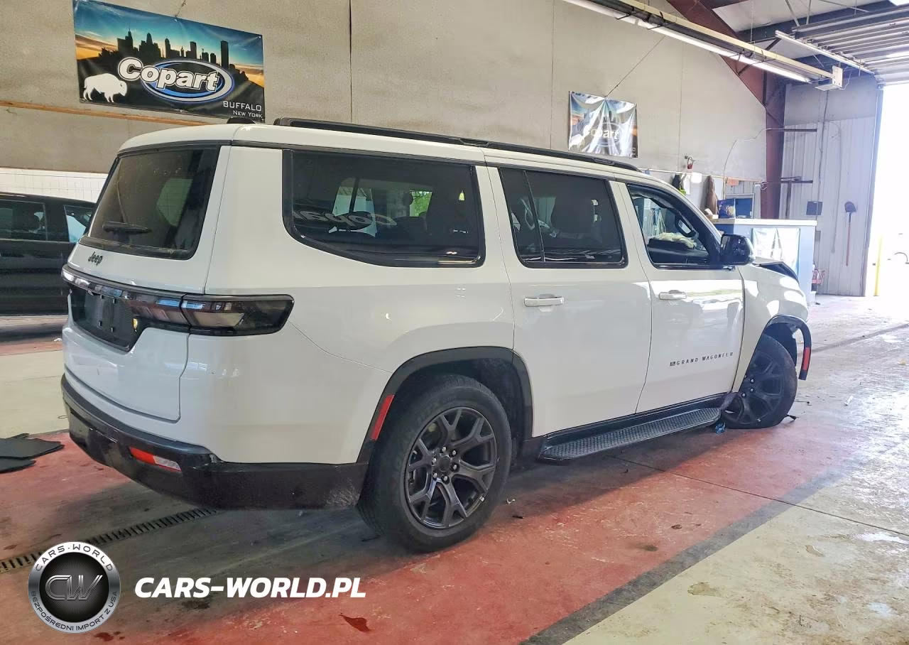 2026 Jeep Grand Wagoneer Limited VIN:1C4SJVBP1TS186122 - 3