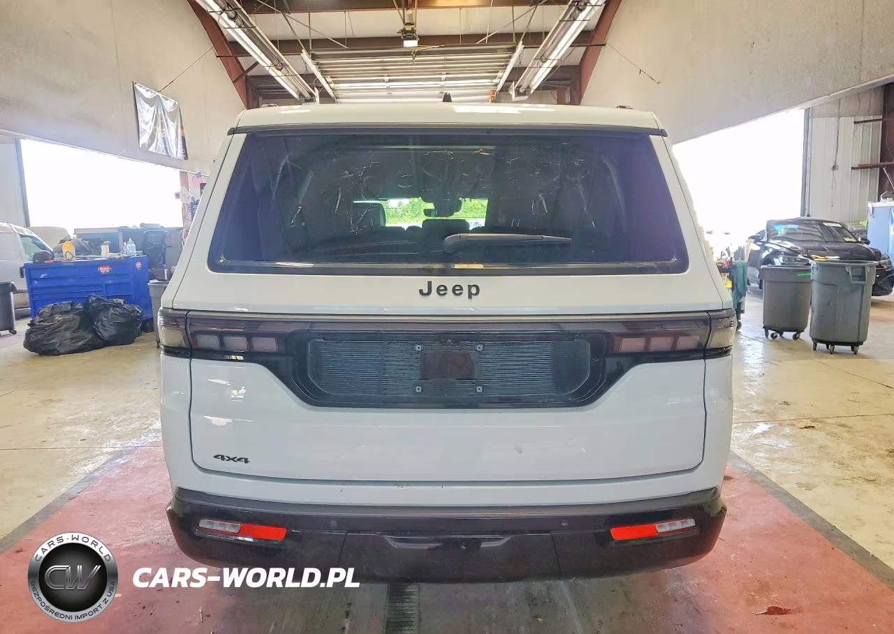 2026 Jeep Grand Wagoneer Limited VIN:1C4SJVBP1TS186122 - 6