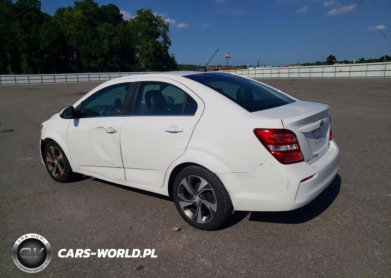 2018 Chevrolet Sonic Premier VIN:1G1JF5SB7J4141245 - 2
