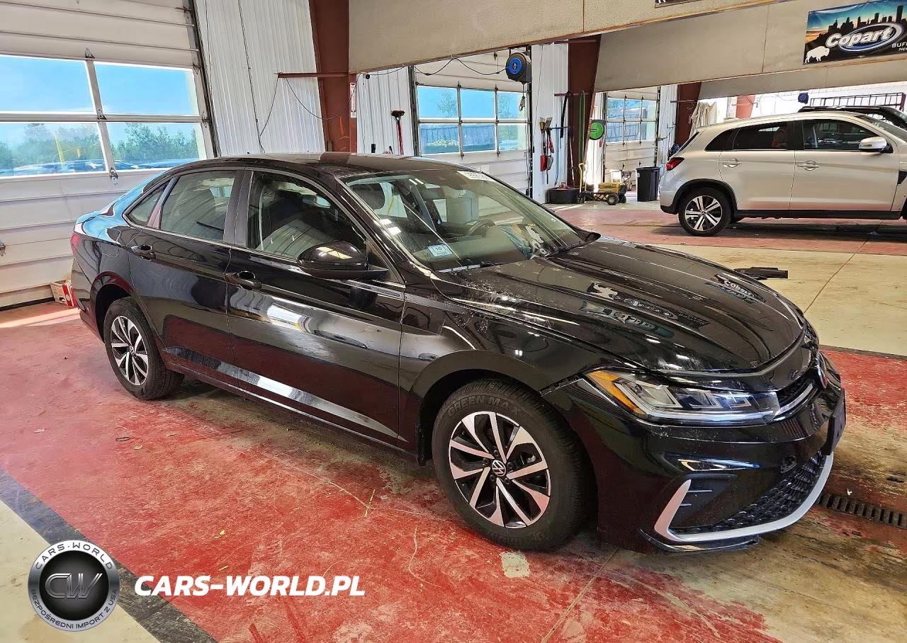 2025 Volkswagen Jetta S VIN:3VW5X7BUXSM018108 - 4