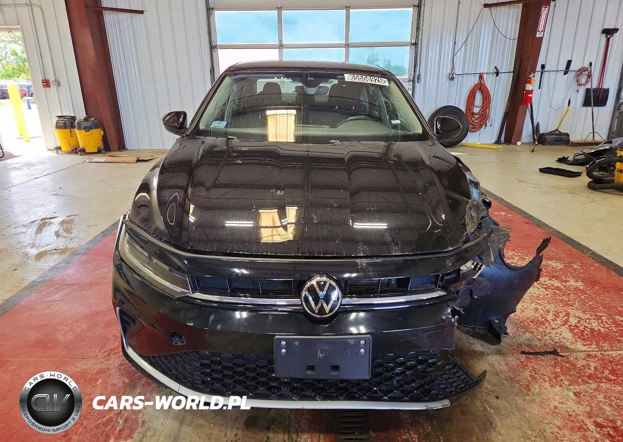 2025 Volkswagen Jetta S VIN:3VW5X7BUXSM018108 - 5