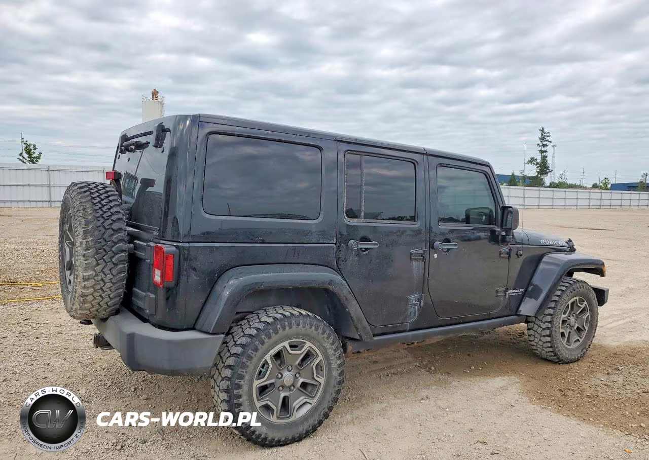 2013 Jeep Wrangler Unlimited Rubicon VIN:1C4BJWFG6DL532841 - 3