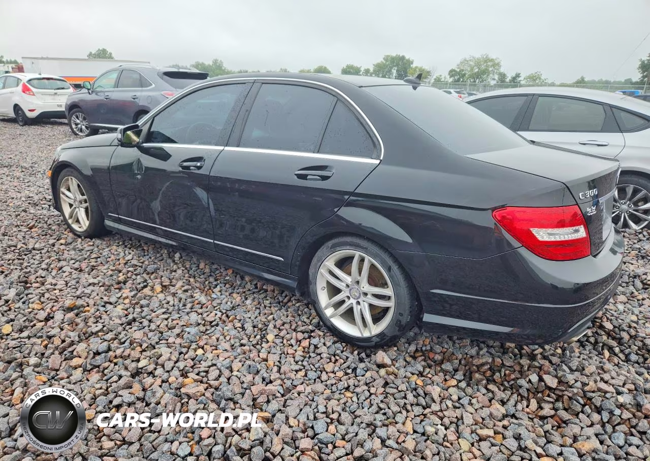 2012 Mercedes-Benz C 300 4Matic VIN:WDDGF8BB5CA683327 - 2