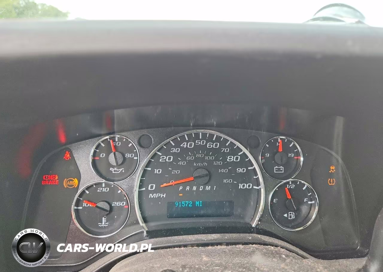 2020 Chevrolet Express G2500 VIN:1GCWGAFGXL1237707 - 9
